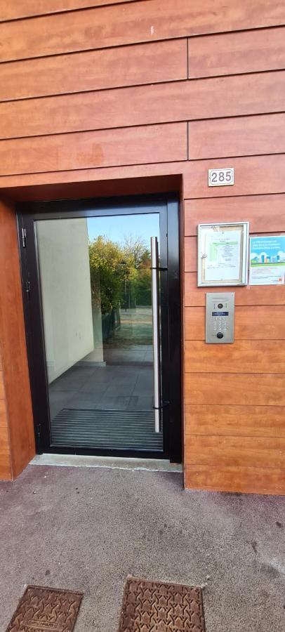 Appartement Le Cocon du Léman 4 Étoiles Netflix&Mini-Bar&Parking Privé&Balcon à Viry  Extérieur photo