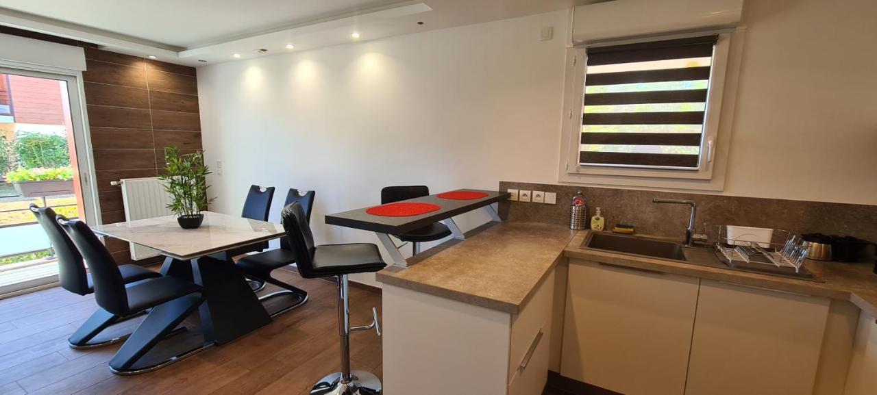 Appartement Le Cocon du Léman 4 Étoiles Netflix&Mini-Bar&Parking Privé&Balcon à Viry  Extérieur photo