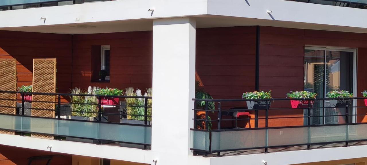 Appartement Le Cocon du Léman 4 Étoiles Netflix&Mini-Bar&Parking Privé&Balcon à Viry  Extérieur photo