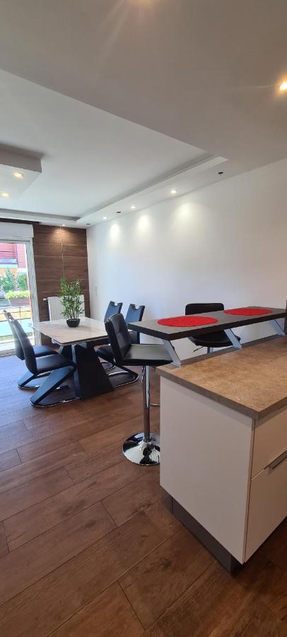 Appartement Le Cocon du Léman 4 Étoiles Netflix&Mini-Bar&Parking Privé&Balcon à Viry  Extérieur photo